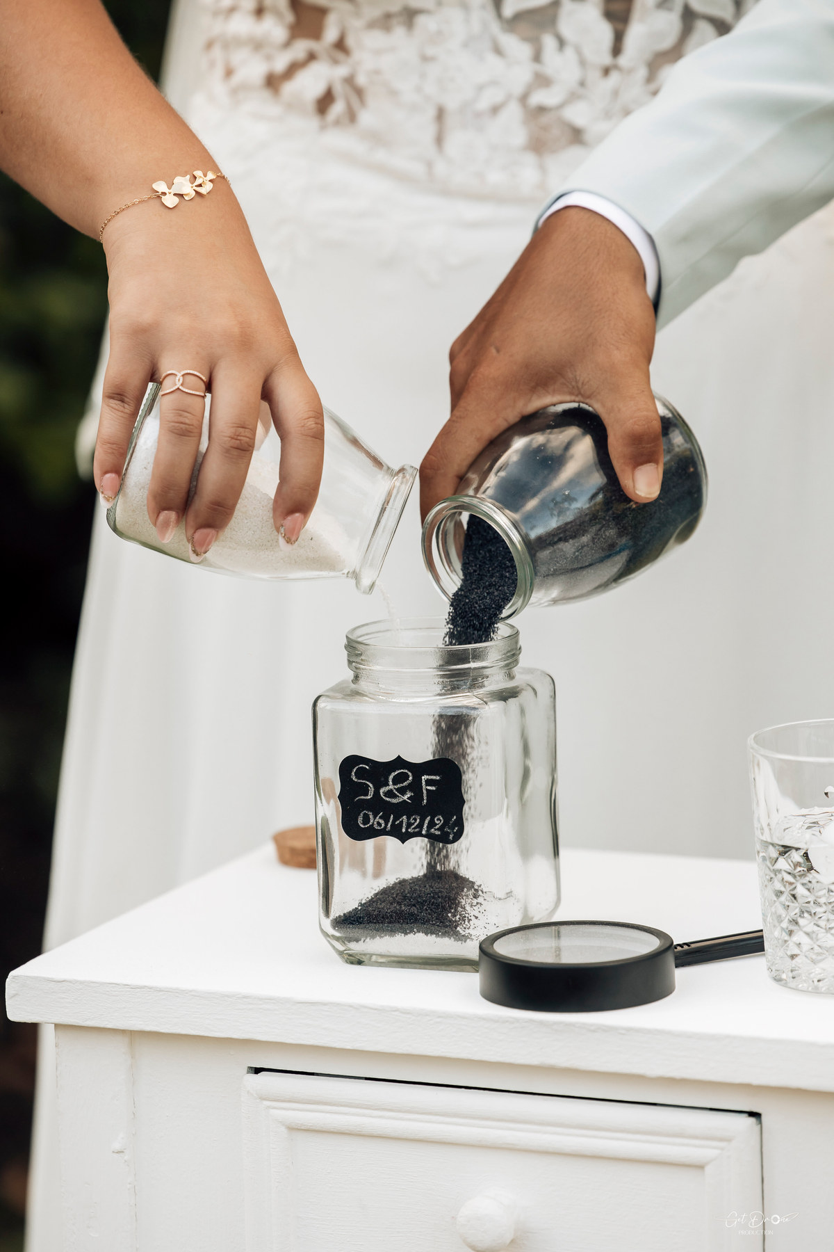 Rituel du sable lors d’une cérémonie laïque