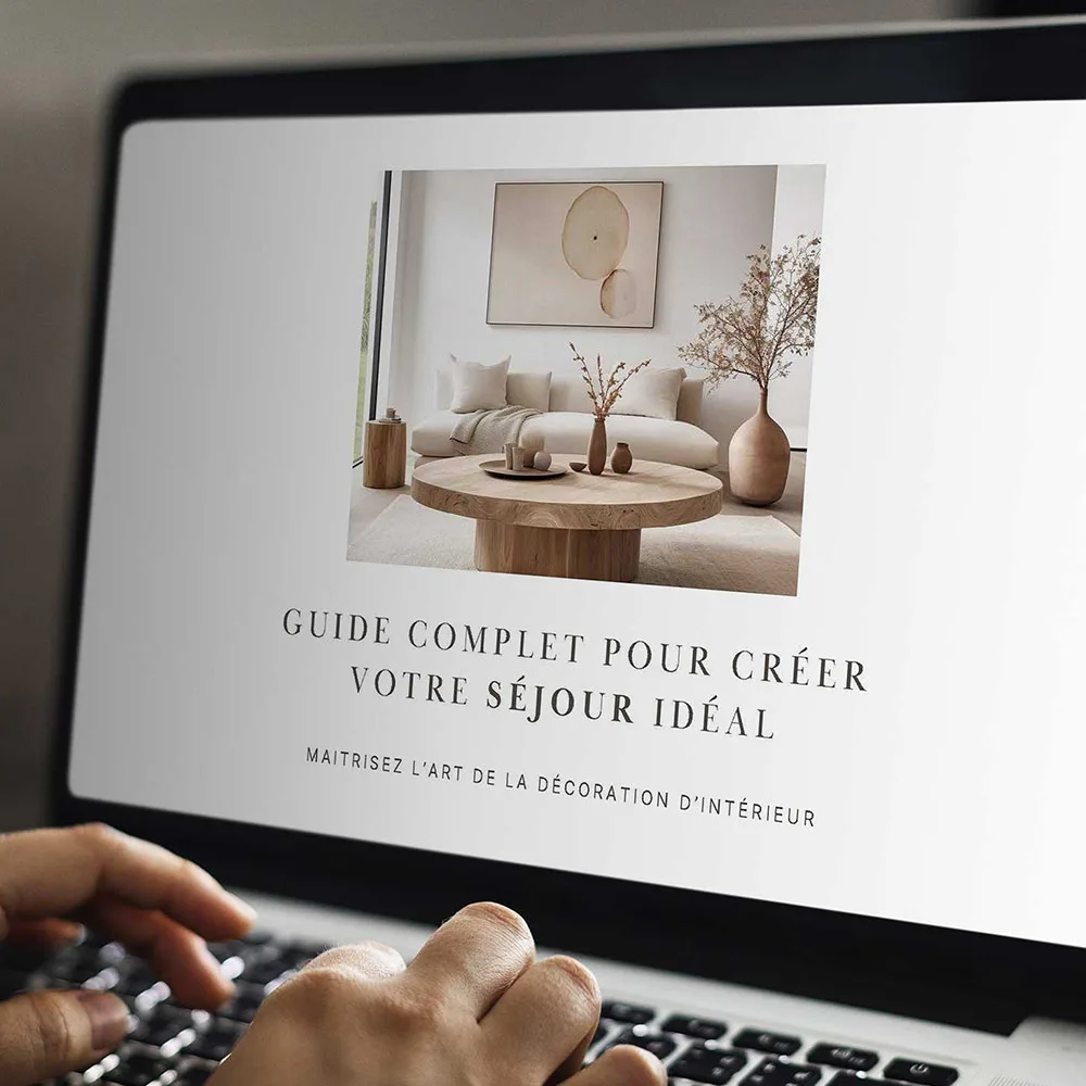 Écran d’ordinateur portable affichant la couverture du guide Créez votre séjour idéal