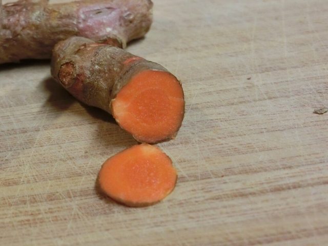 Curcuma frais (safran péi)