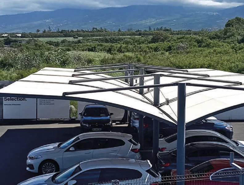Carport métallo-textile sur mesure Run Ombrage