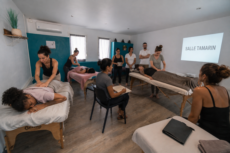 Salle Tamarin en configuration atelier pratique