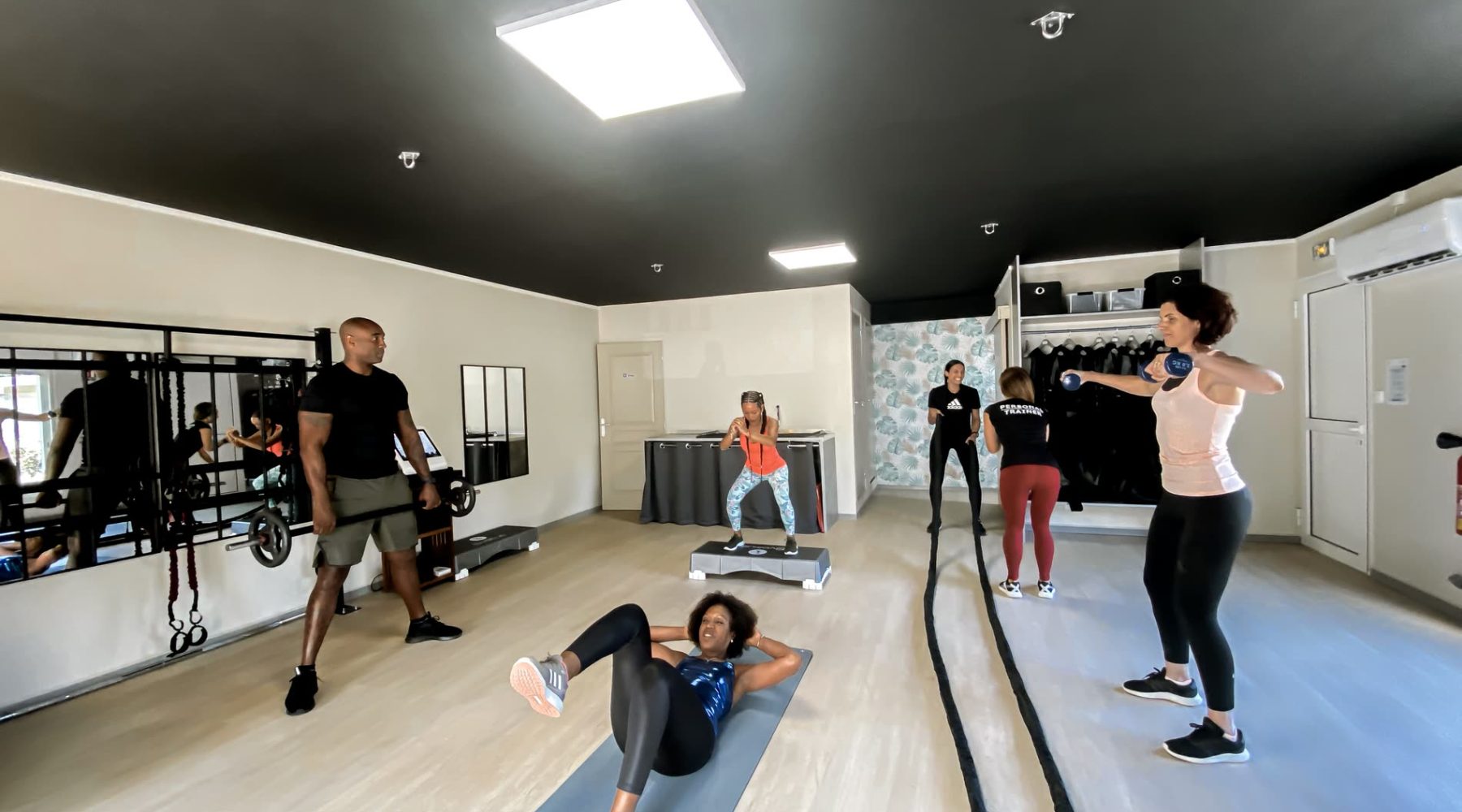 Séance de HIIT Training au Studio Forme Réunion